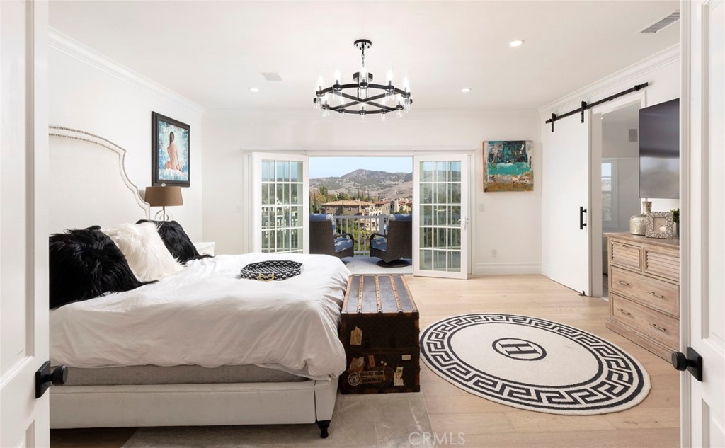 Hunt Club (HC) - Residential