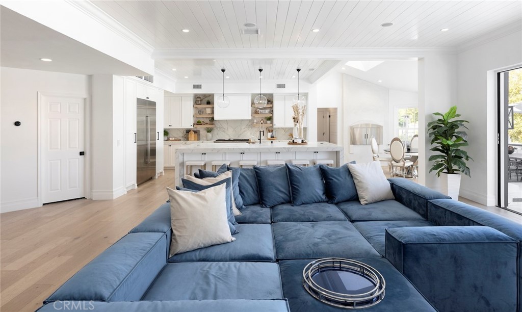 Hunt Club (HC) - Residential