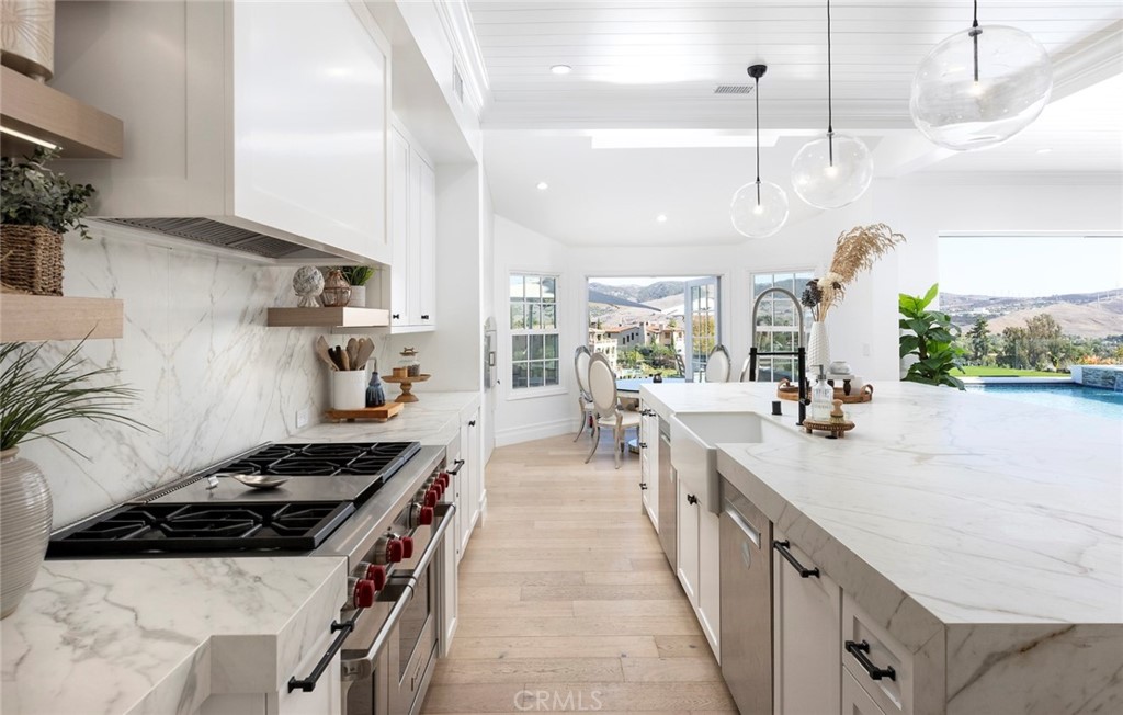 Hunt Club (HC) - Residential