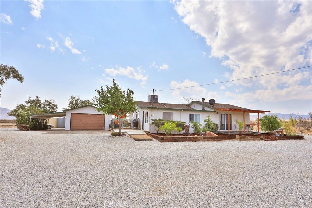 listing image 130728296702240255259