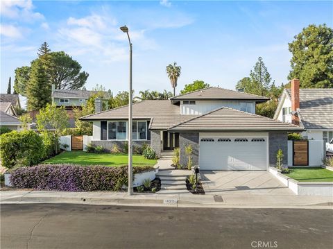 A home in Porter Ranch