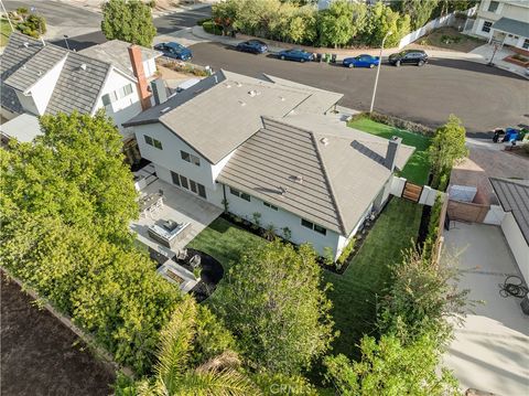 A home in Porter Ranch