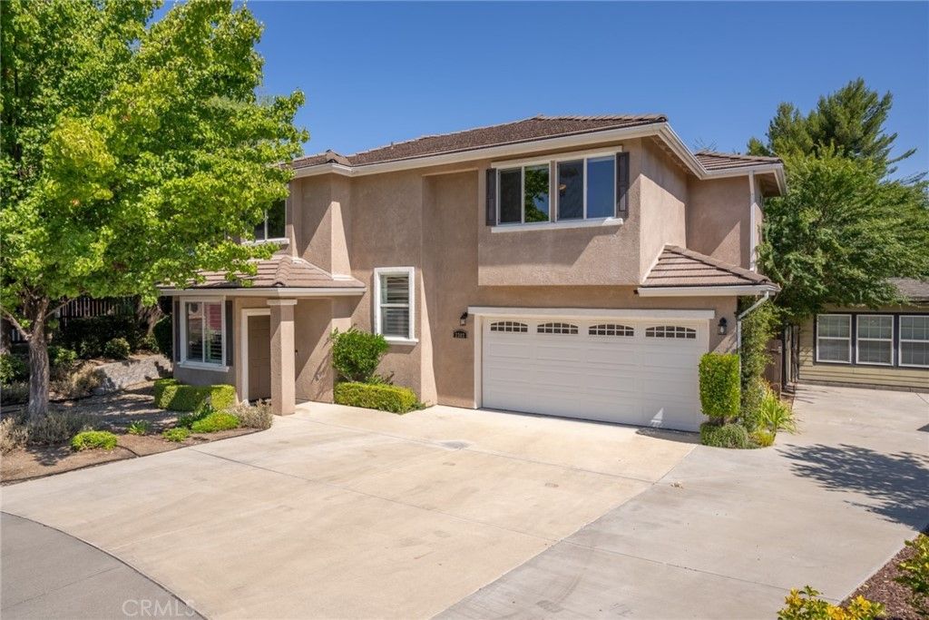 listing image 130723186435806405875
