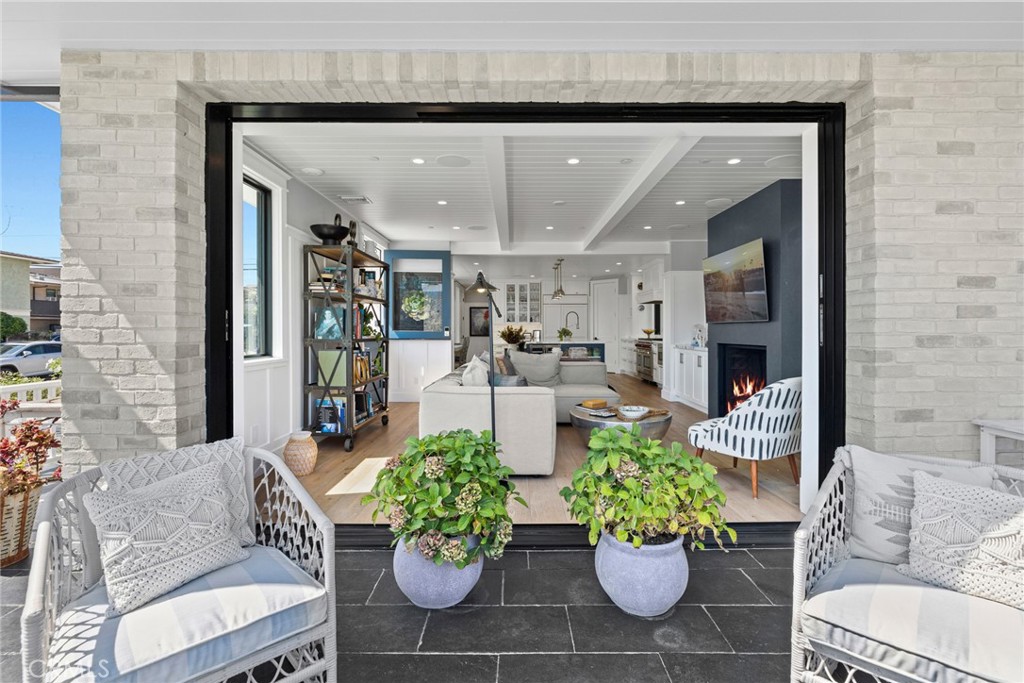Balboa Island - Main Island (BALM) - Residential Lease