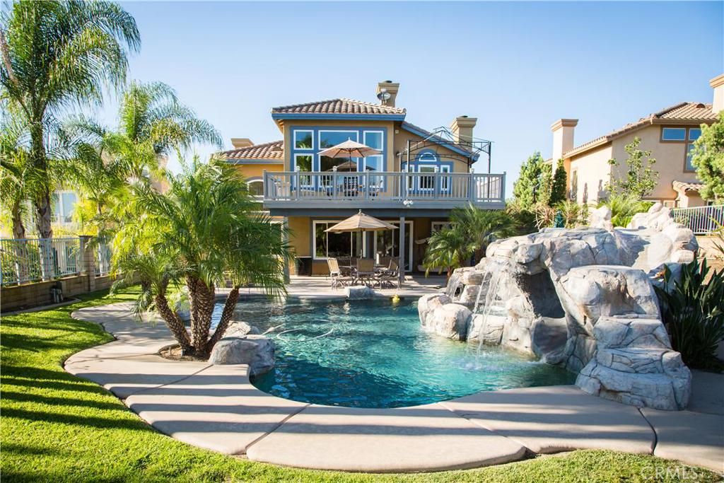 listing image 130726425155530161461