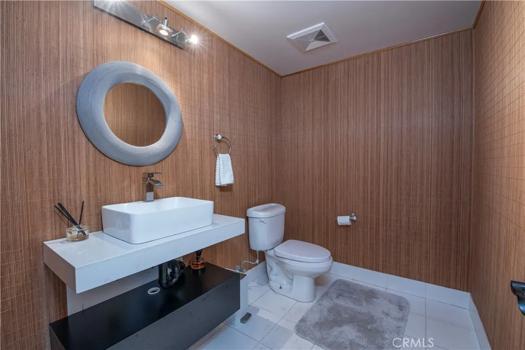 Los Angeles, California 90068, United States, 4 Bedrooms Bedrooms, ,4 BathroomsBathrooms,Residential,Active,4234