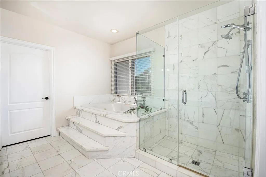 Los Angeles, California 90068, United States, 4 Bedrooms Bedrooms, ,4 BathroomsBathrooms,Residential,Active,4234