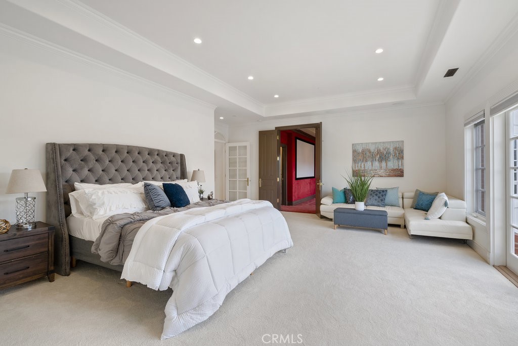 Hunt Club (HC) - Residential