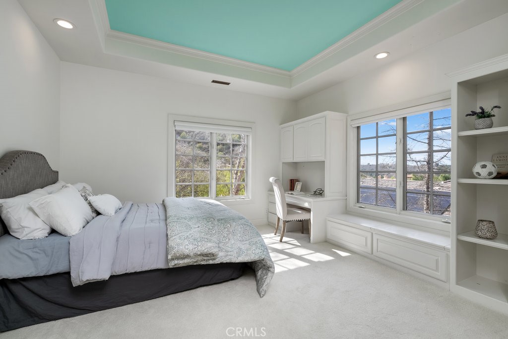 Hunt Club (HC) - Residential