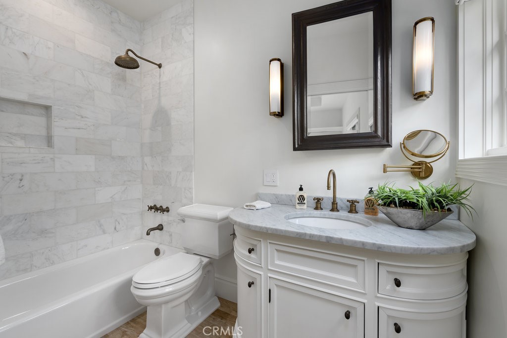 Hunt Club (HC) - Residential