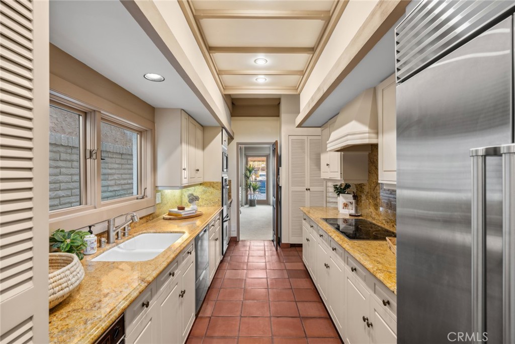 Linda Isle (LIND) - Residential