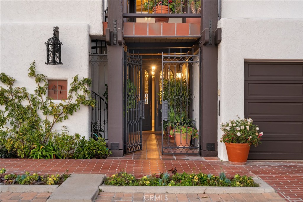 Linda Isle (LIND) - Residential