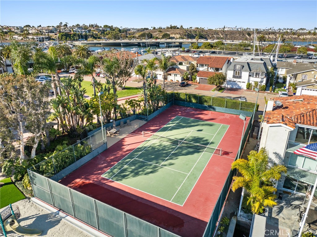 Linda Isle (LIND) - Residential