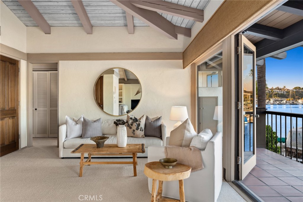 Linda Isle (LIND) - Residential