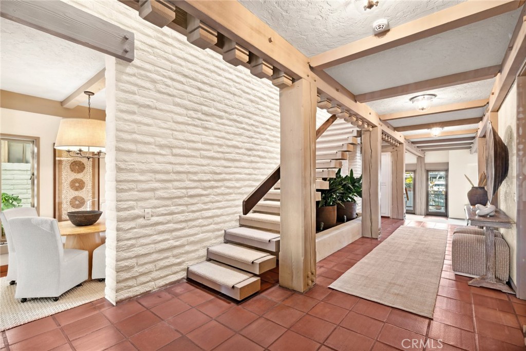 Linda Isle (LIND) - Residential