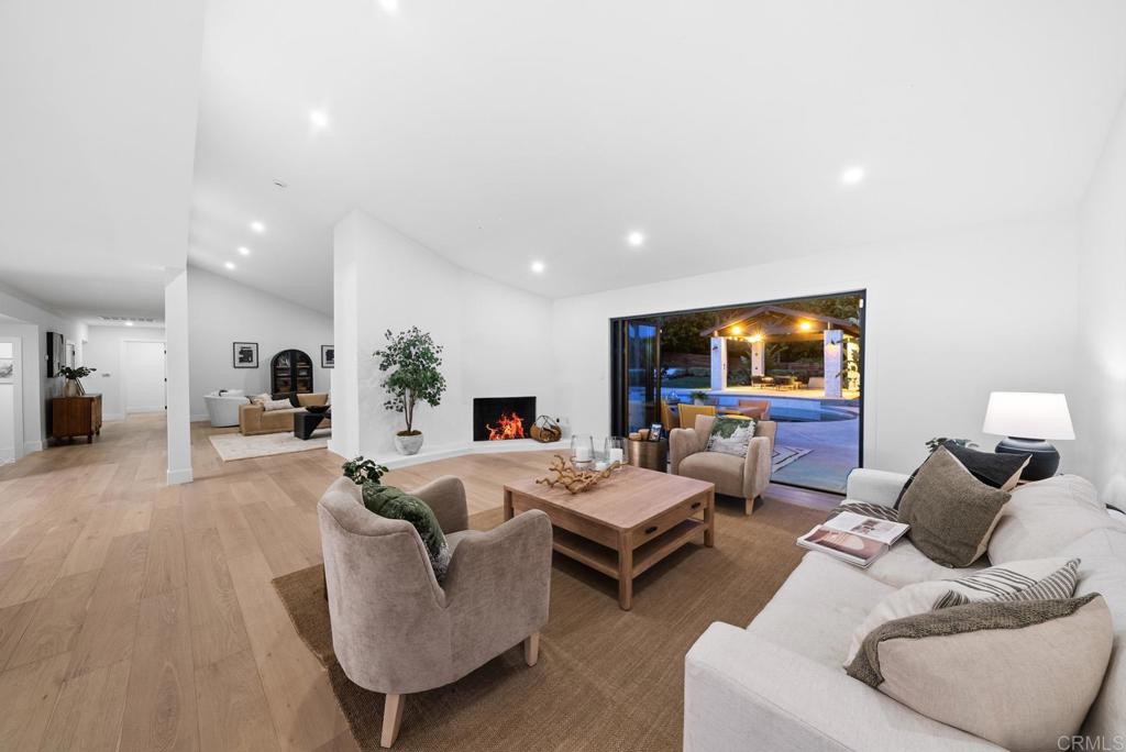 9452 Brynmar Dr