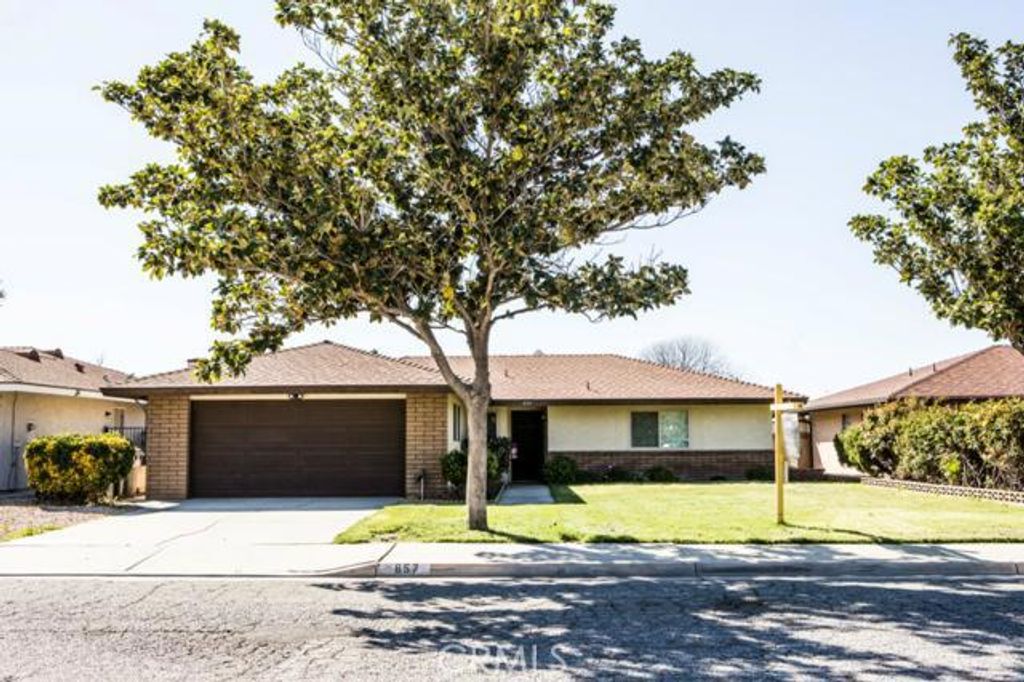 listing image 130723469702692818684
