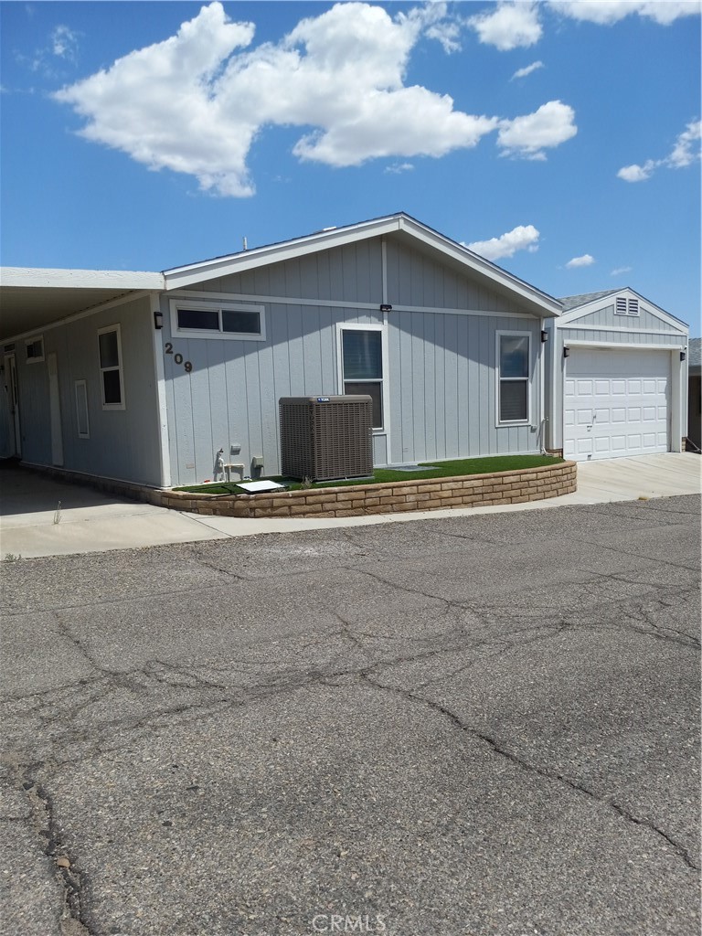 209 Thunderhead 1  Havasu Lake, CA