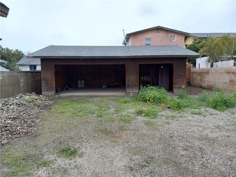 A home in Azusa