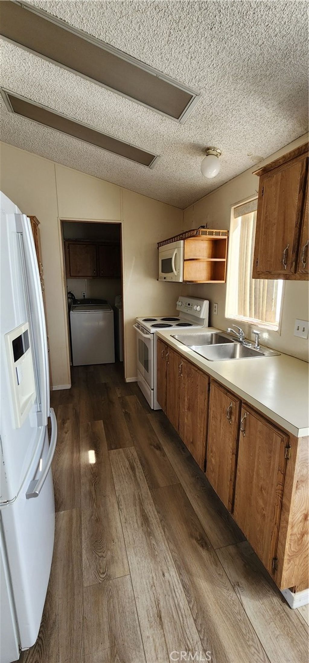 listing image 53
