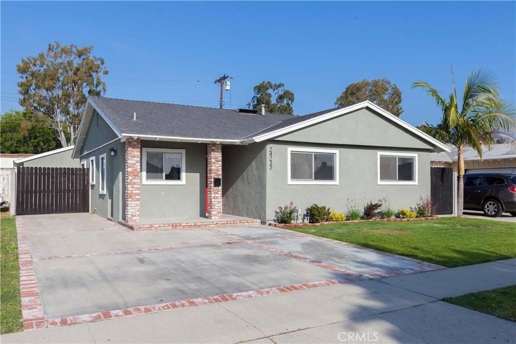 listing image 130720941198612564023