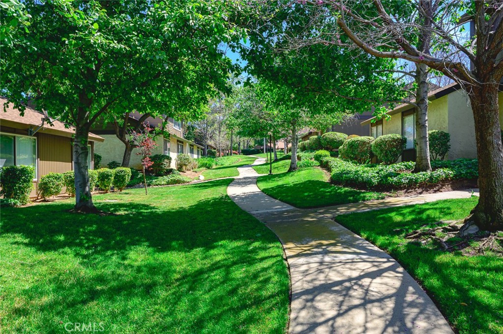 458 Heatherglen Lane