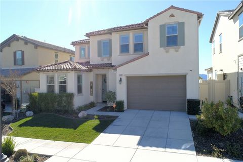 Photo of 18320 Cachet Way, Canyon Country, CA 91350 (MLS # SR23049422)