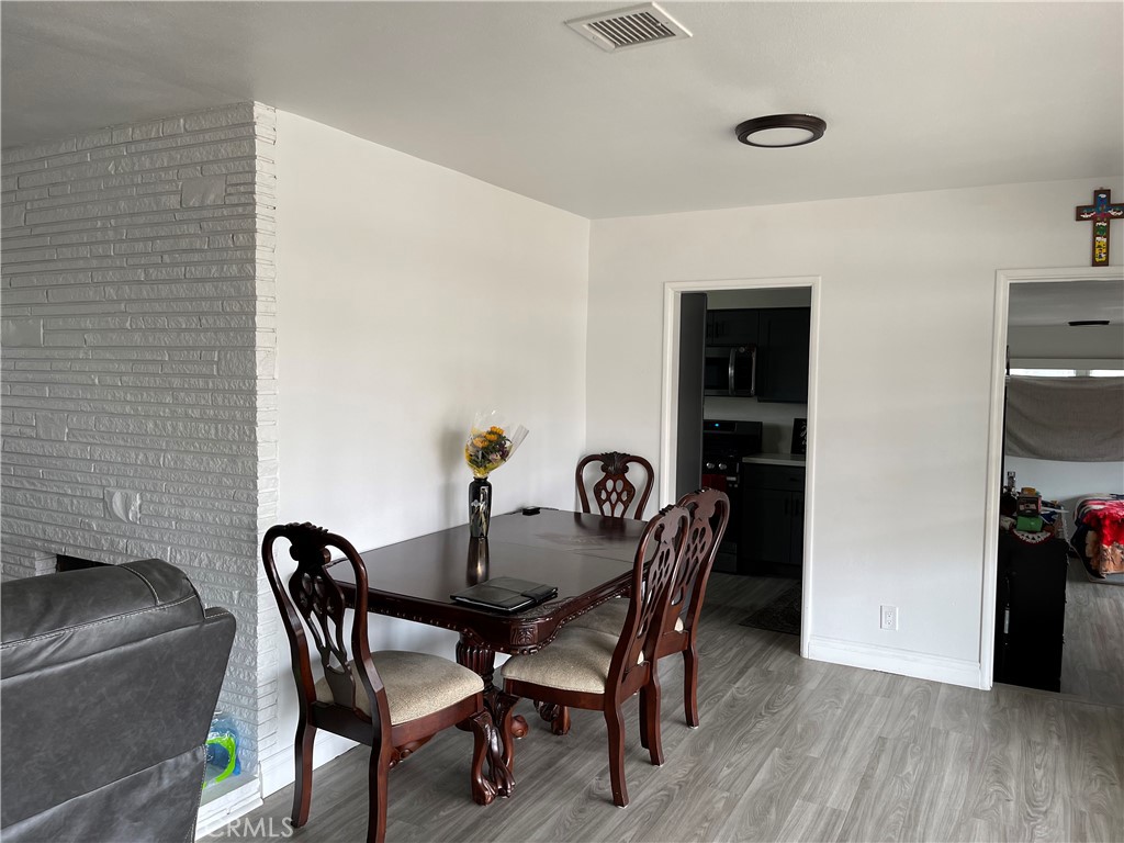 Photo 6 of 13 of 1171 N Terrace Avenue house