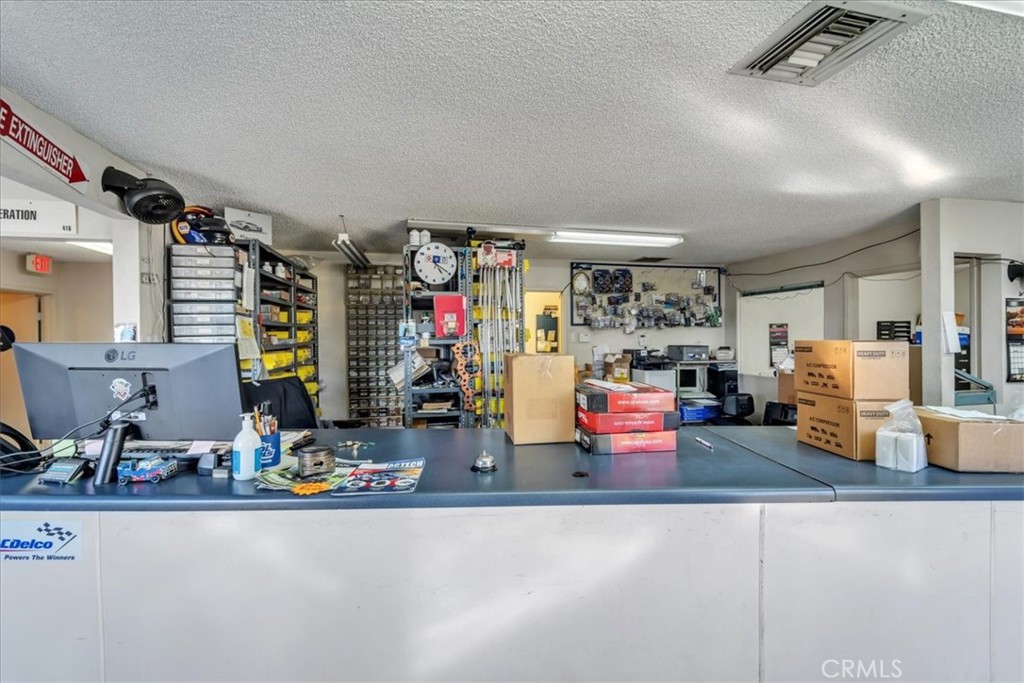 995 N Enterprise Street