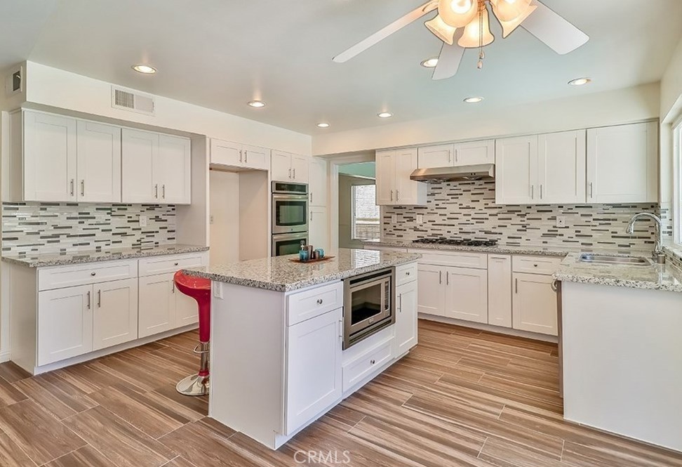 Oak View Ranch (876) - Residential Lease