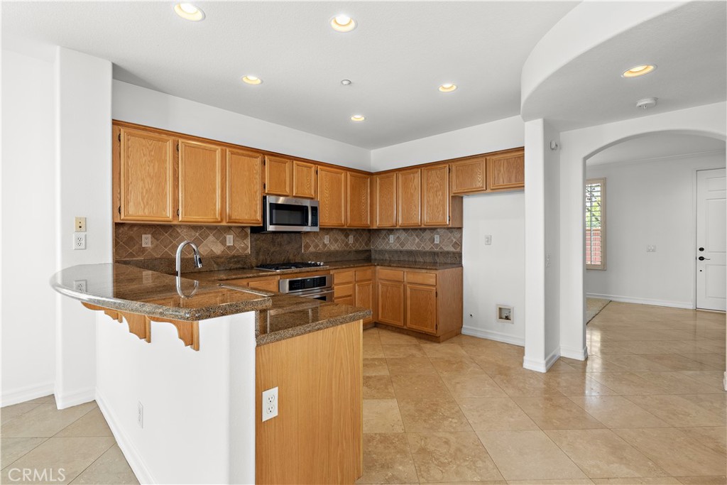 Promenade (PROM) - Residential Lease