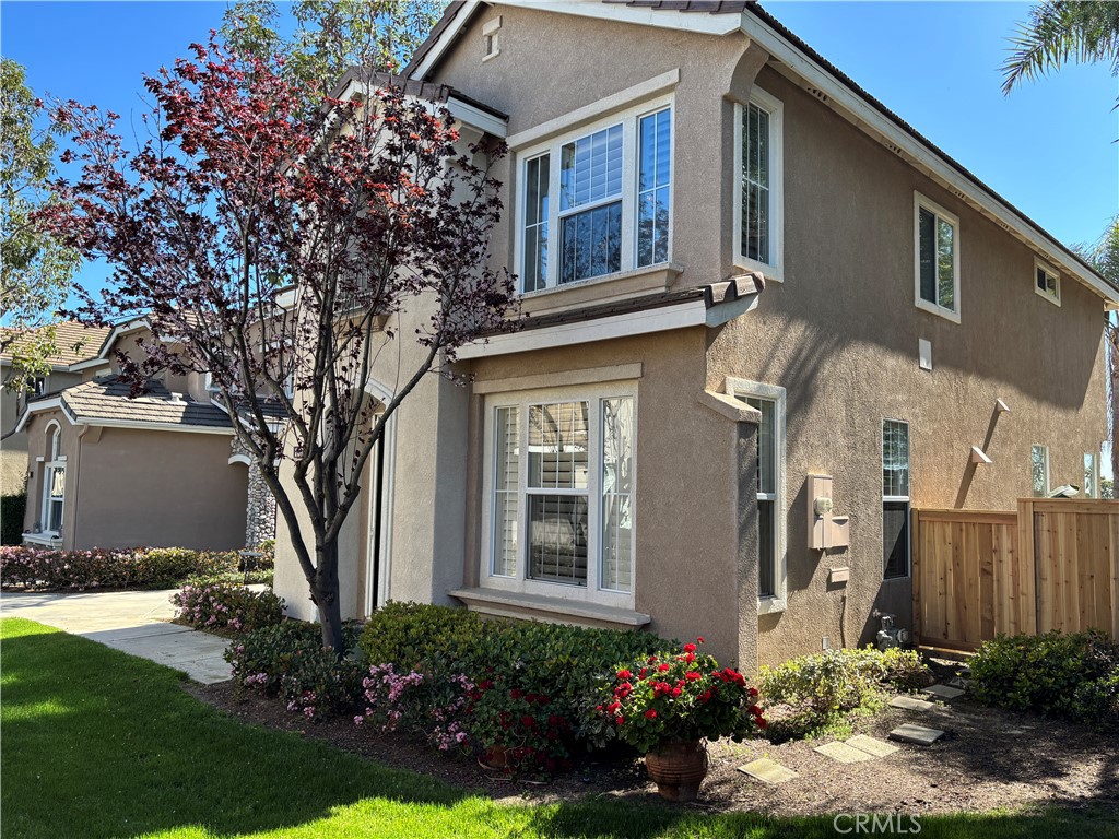 Promenade (PROM) - Residential Lease