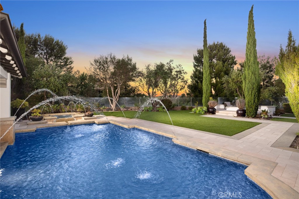 La Cima (LACM) - Residential