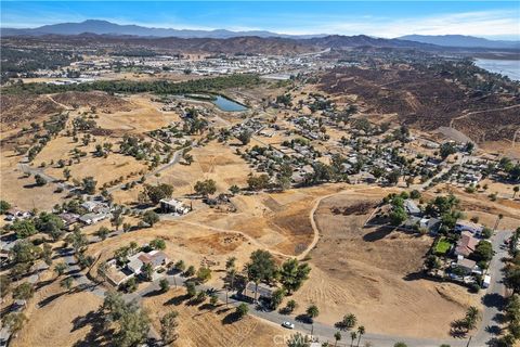 A home in Lake Elsinore