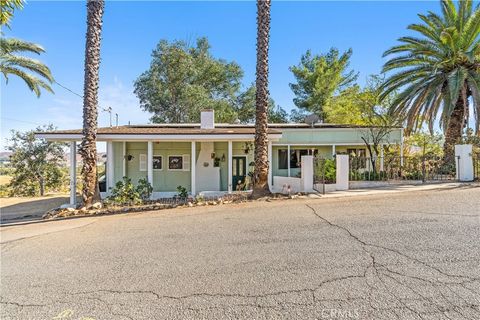 A home in Lake Elsinore