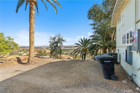 A home in Lake Elsinore