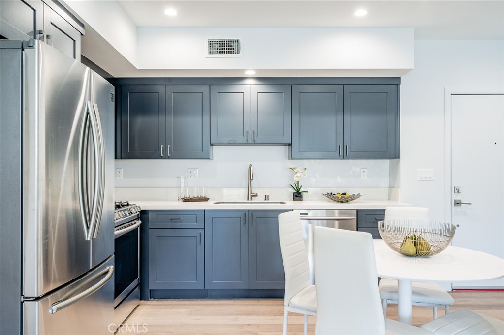 137 S Wilson Avenue 110