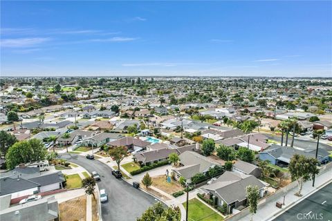 A home in La Mirada