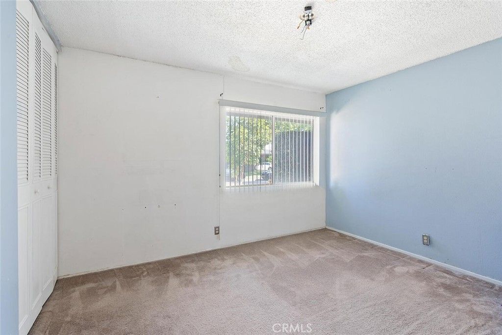 listing image 174