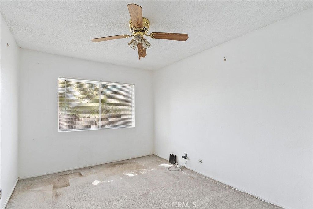 listing image 176