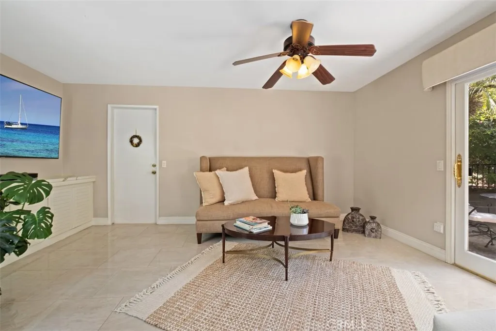 Irvine, California 92612, United States, 3 Bedrooms Bedrooms, ,3 BathroomsBathrooms,Residential,Active,106827