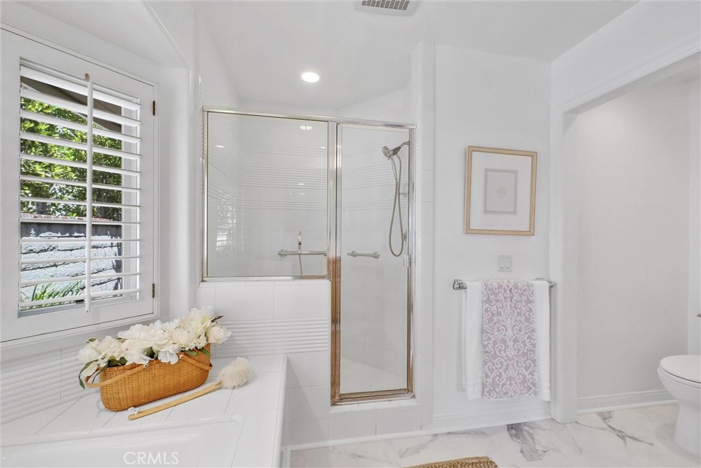 Irvine Terrace (IRVT) - Residential