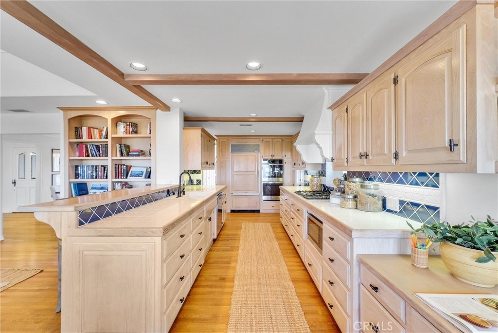 Irvine Terrace (IRVT) - Residential