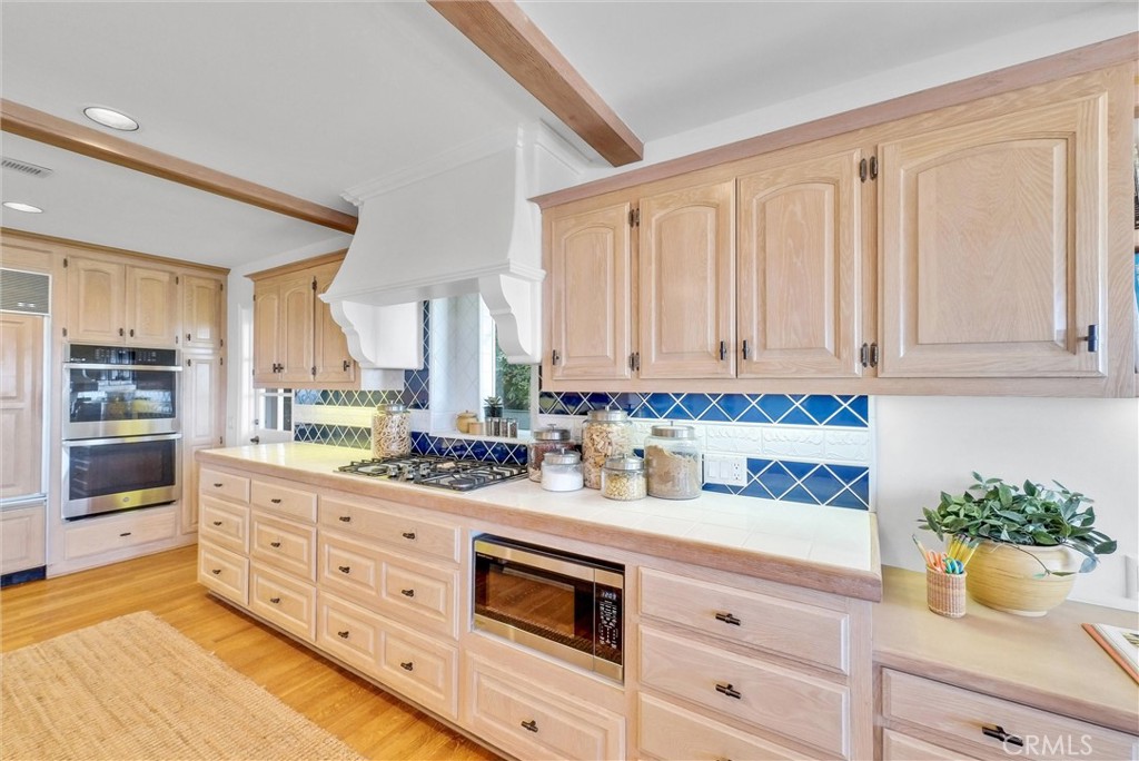 Irvine Terrace (IRVT) - Residential