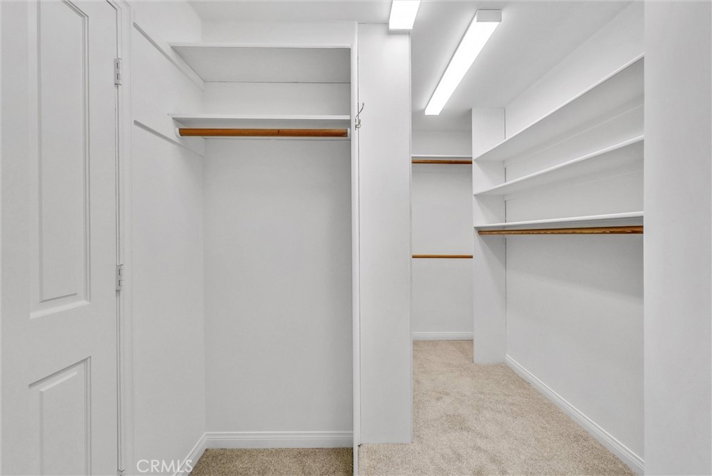 Irvine Terrace (IRVT) - Residential