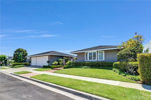 A home in Corona Del Mar