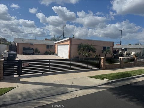 5972 Crescent Avenue Buena Park CA 90620