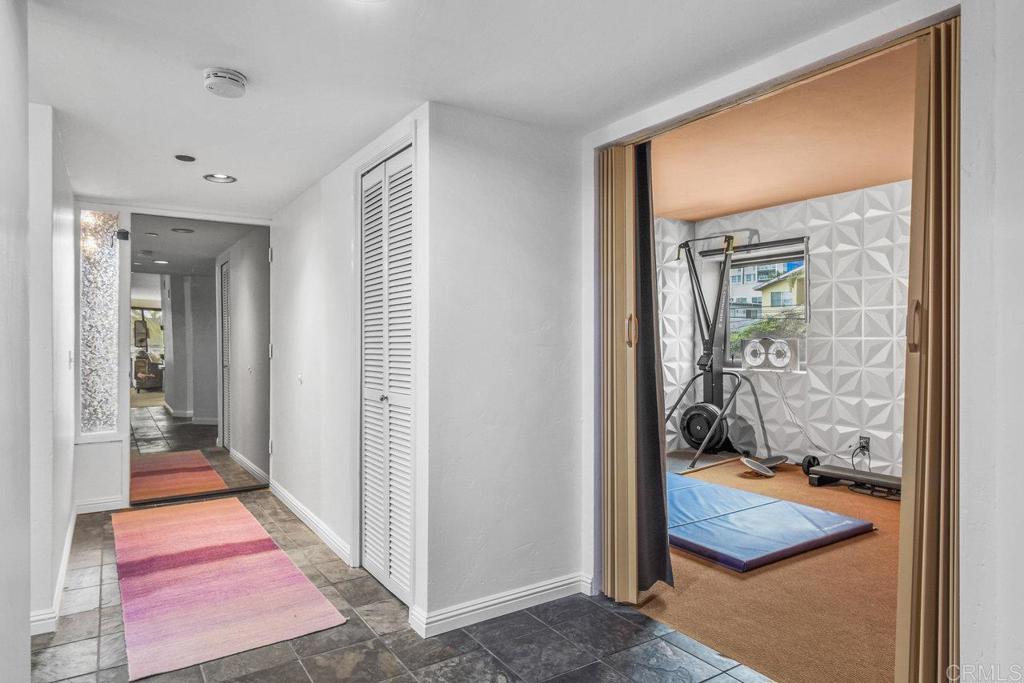 230 W Laurel Street 506