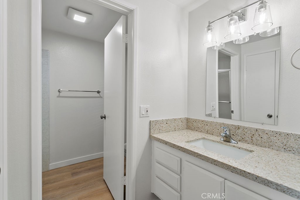 Monarch Summit I - Residential Lease