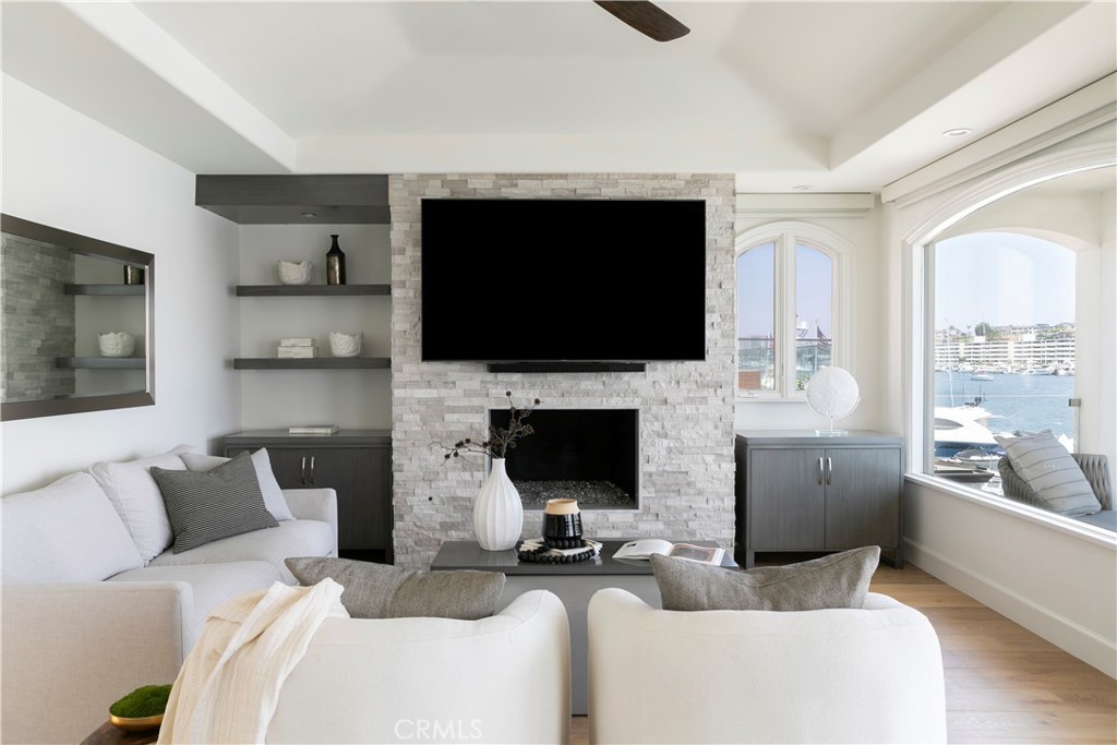 Lido Island (LIDO) - Residential